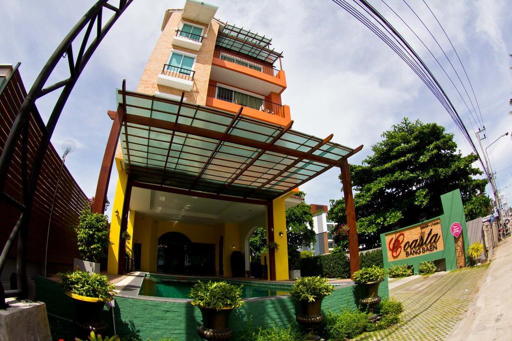 Coasta Bangsaen Hotel Si Racha Exterior photo