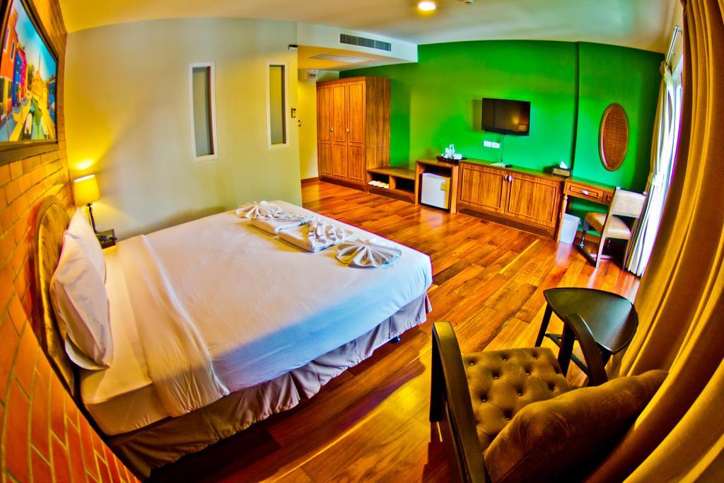 Coasta Bangsaen Hotel Si Racha Room photo